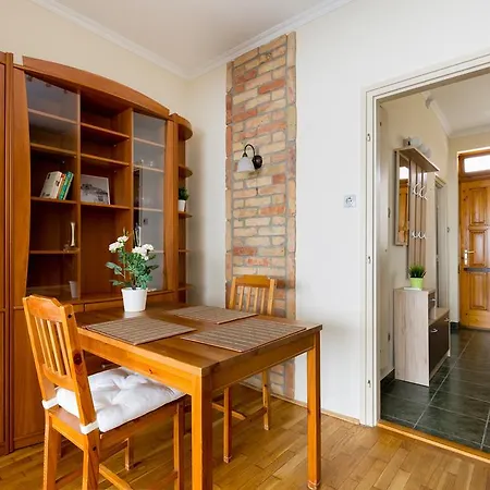 East Station - Baross 1 & 2 Apartment Budapest