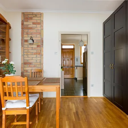 East Station - Baross 1 & 2 Apartment Budapest