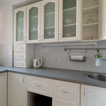 Apartment East Station - Baross 1 & 2 *