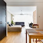 Apartmán East Station - Baross 1 & 2 *